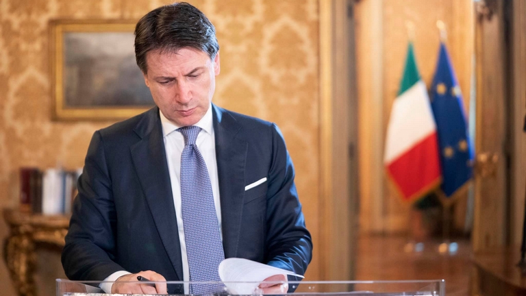 Pd, LeU e M5s blindano il nome di Conte, Renzi Frena: oggi ...